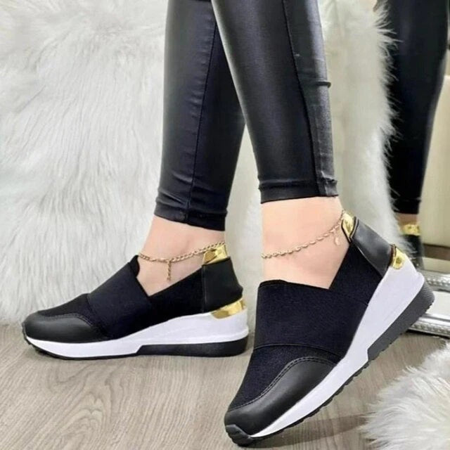 Sportliche Schuhe im Design von Ortopédico