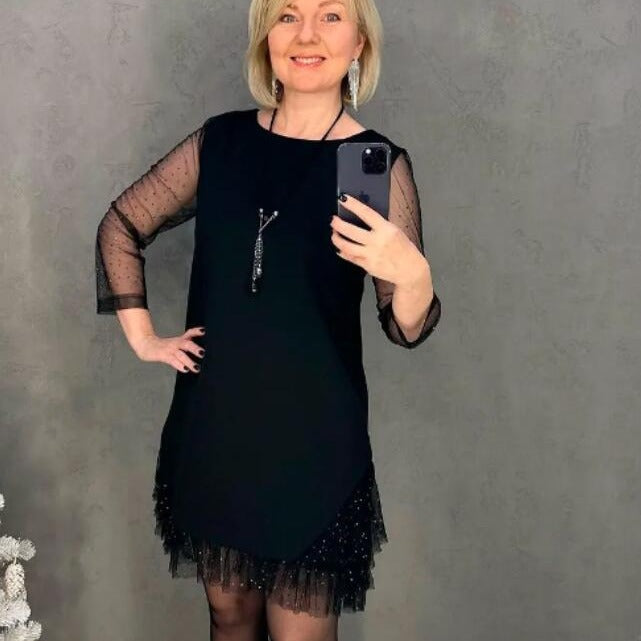 Schwarzes kurzes Abendkleid