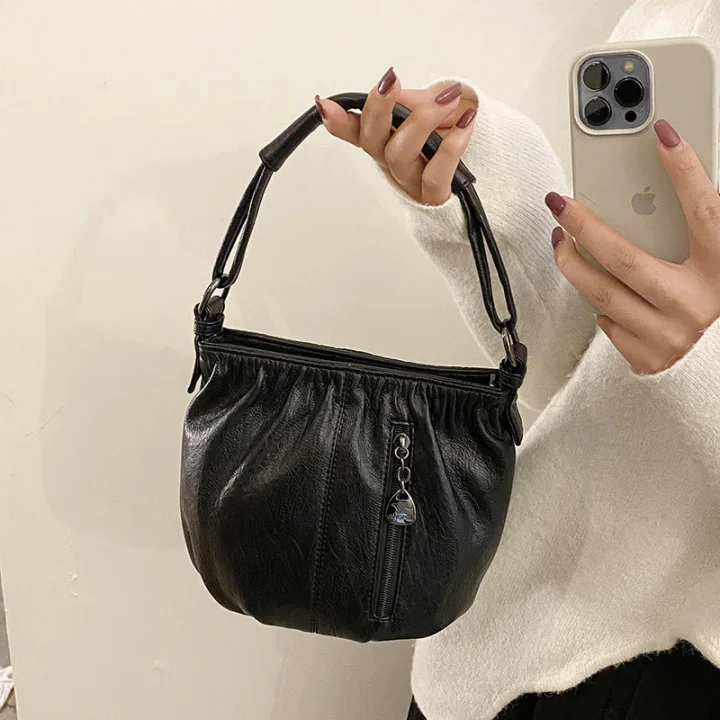 👜💼 Damen Plissee-Handtasche – Weiches Material, Mehrere Tragemöglichkeiten & Stilsicher ✨
