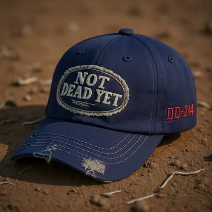 Noch nicht tot – Vintage-Baseballkappe im Used-Look 💎