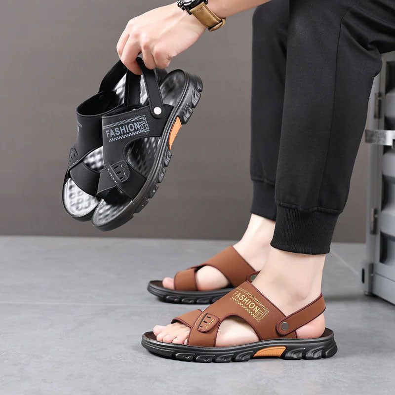 Breaty und Nicht -Slip -Strandsandalen für Männer