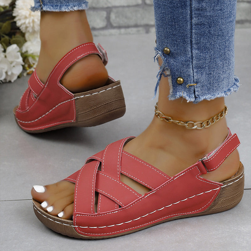 Bequeme einfarbige Keilsandalen für Frauen