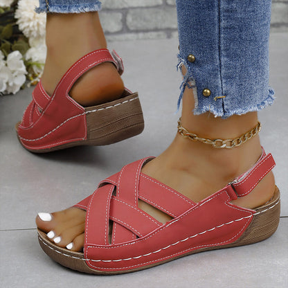Bequeme einfarbige Keilsandalen für Frauen