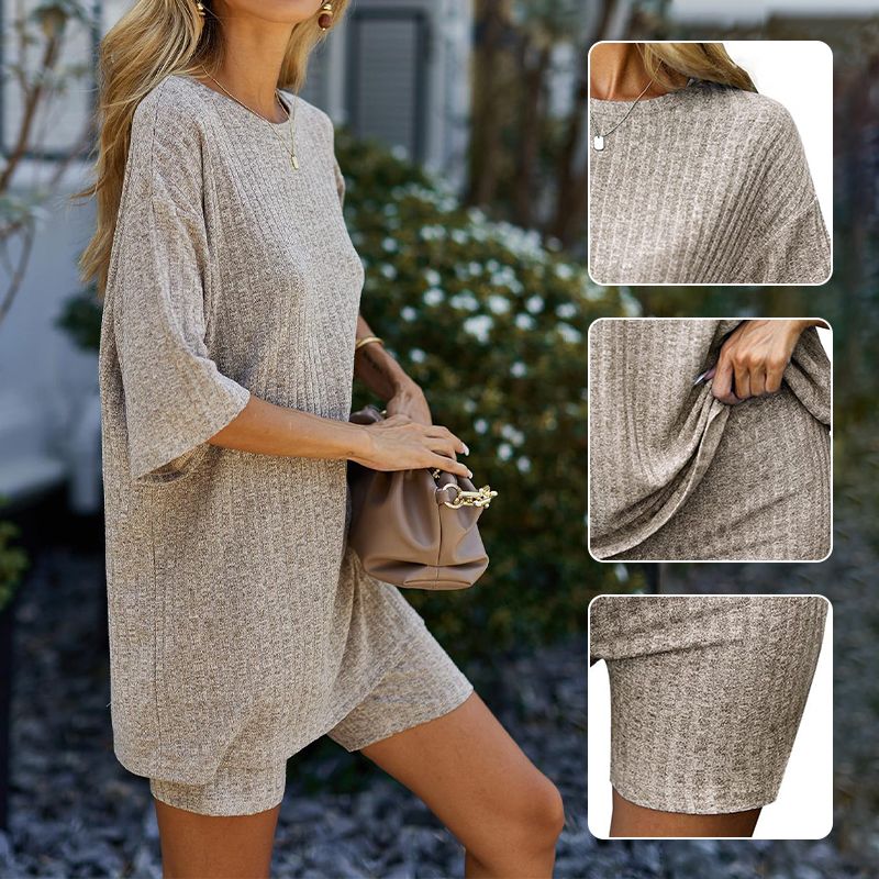 Lässiges 2-teiliges Set aus T-Shirt und Shorts aus Rippenstrick für Damen