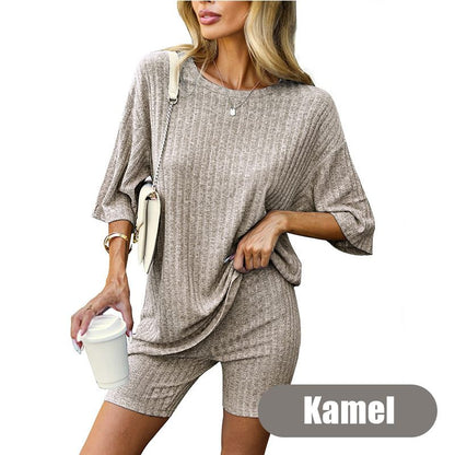 Lässiges 2-teiliges Set aus T-Shirt und Shorts aus Rippenstrick für Damen