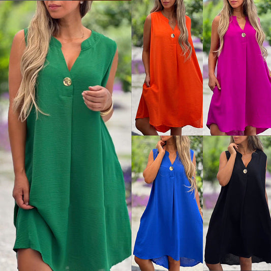 Einfarbiges ärmelloses Kleid mit V-Ausschnitt und Knopfverzierung