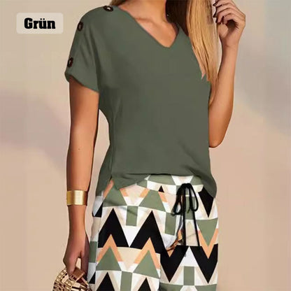 🥻49% Rabatt🩳 Lässige zweiteilige Outfits für Damen: Einfarbiges Oberteil mit V-Ausschnitt und Shorts