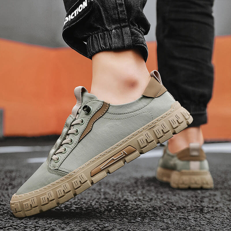Trendige Freizeitschuhe aus Plane für Herren
