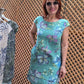 Bedrucktes Kleid mit Rundhalsausschnitt und weiten Ärmeln