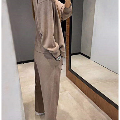 50%Rabatt💥 Herbstlicher neuer Stil Zweiteiliges Set aus gestrickter Jacke mit Knöpfen und Hose für Damen