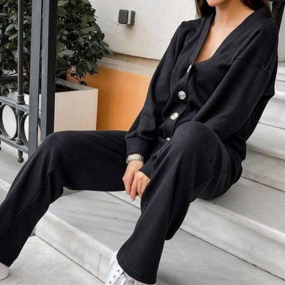 50%Rabatt💥 Herbstlicher neuer Stil Zweiteiliges Set aus gestrickter Jacke mit Knöpfen und Hose für Damen
