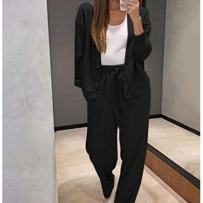 50%Rabatt💥 Herbstlicher neuer Stil Zweiteiliges Set aus gestrickter Jacke mit Knöpfen und Hose für Damen