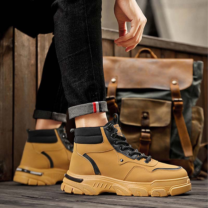 Trendige atmungsaktive Herrenstiefel aus rutschfestem Kunstleder