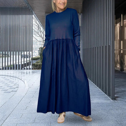 Fließendes Midi-Strickkleid mit langen Ärmeln