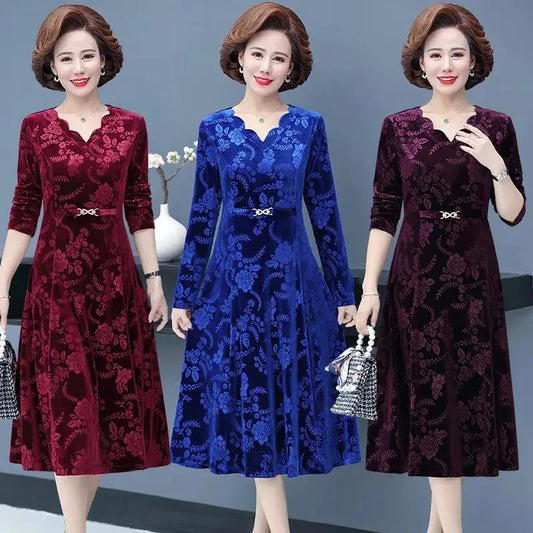 Elegantes Midikleid mit langen Ärmeln