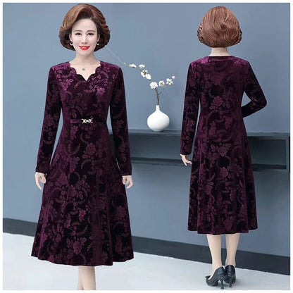 Elegantes Midikleid mit langen Ärmeln