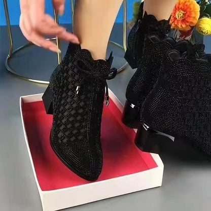 Kurze Damenstiefel mit hohlem Mesh-Perlenmuster und klobigem Absatz