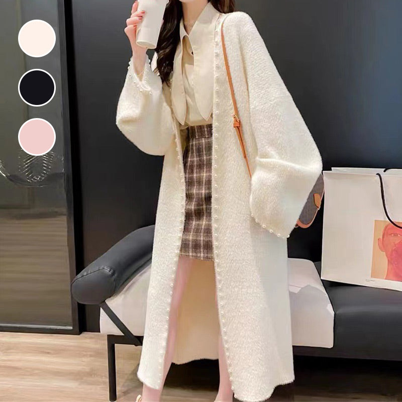 Luxuriöse flauschige Strickjacke mit Perlenbesatz für Damen