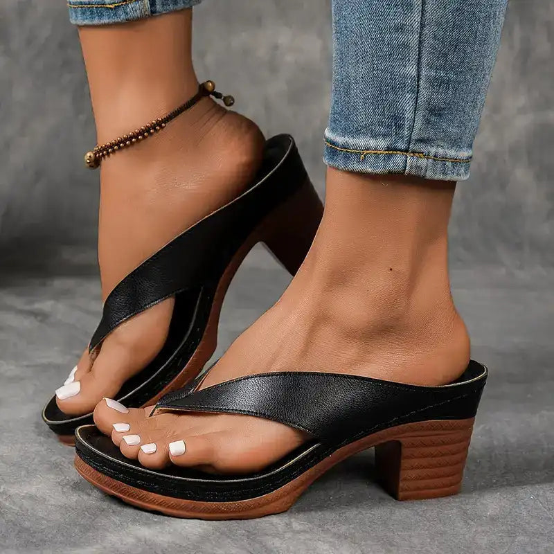 Sommer -Köpfen -Absatzflip -Flops für Frauen
