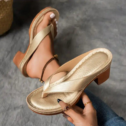 Sommer -Köpfen -Absatzflip -Flops für Frauen