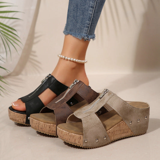 Frauen Mode Niete Keil Fisch Mund dicken Boden Sandalen
