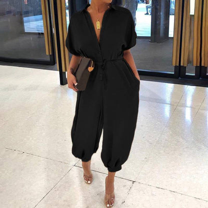 Lässiger, lockerer, kurzärmliger Jumpsuit mit Knopfleiste für Damen