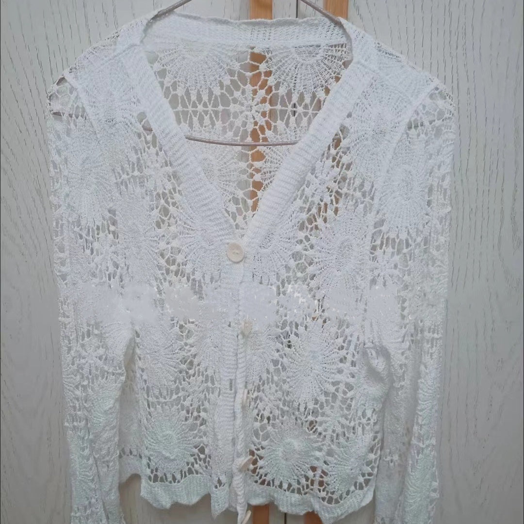 🌸Sommer Hot Sale 49%OFF🌸Langärmeliges Top mit V-Ausschnitt aus Spitze für Frauen
