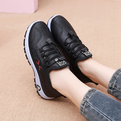 Warme, rutschfeste Wanderschuhe für Damen