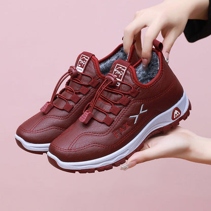 Warme, rutschfeste Wanderschuhe für Damen