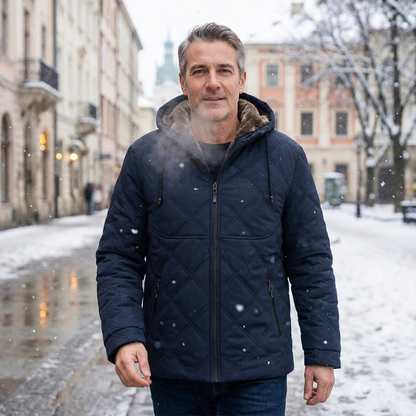 Herren-Winterjacke mit Plüschfutter und Kapuze