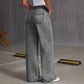Gerade geschnittene Jeans mit hoher Taille und Schleifenstickerei