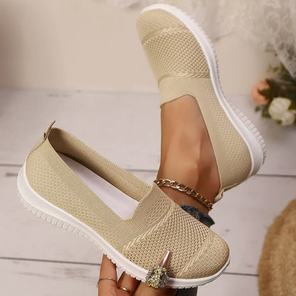 Atmungsaktive Damen-Slipper aus Mesh