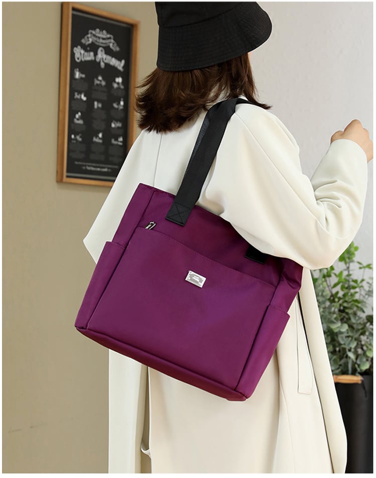 Wasserdichte Nylon-Umhängetasche mit mehreren Taschen und großer Kapazität